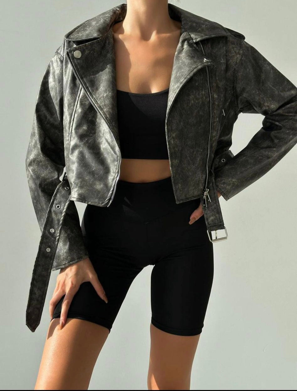 Cropped jack Leather look