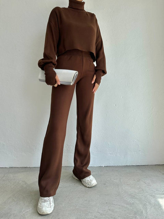 Knitted crop top & wide leg trouser Brown