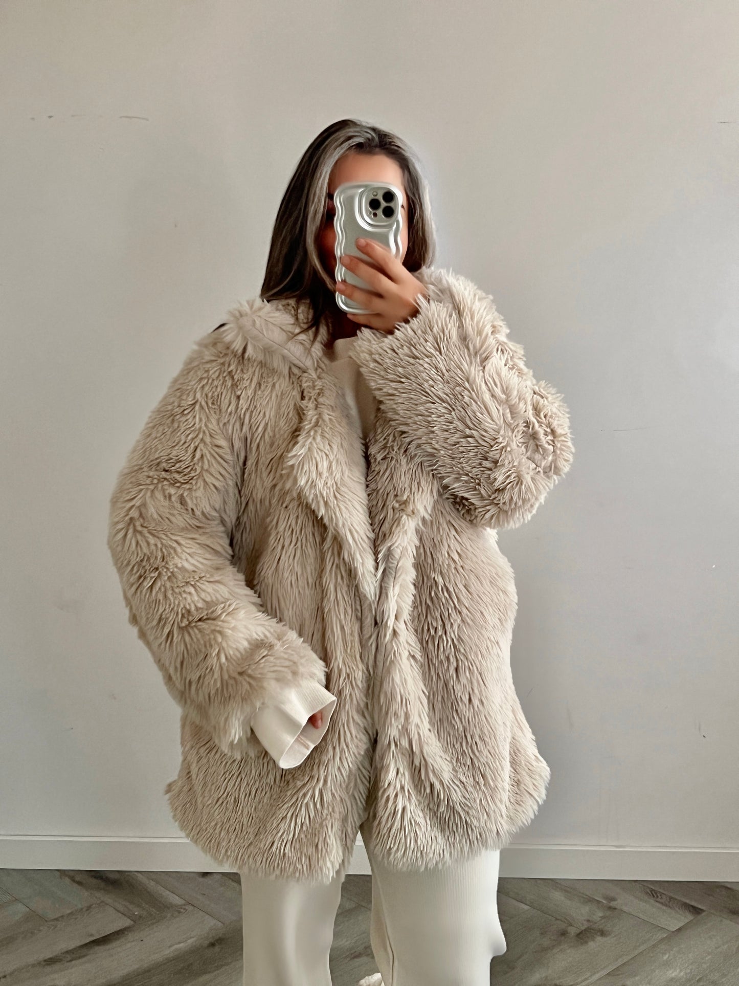 Faux fur coat beige